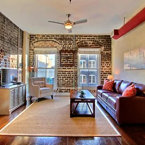 soho-suite.top-hotels-in-savannah.com/